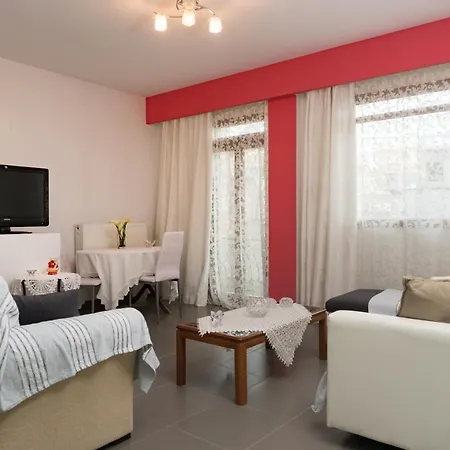 Pl House Apartment *