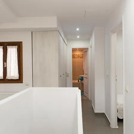 Apartment Pl House *